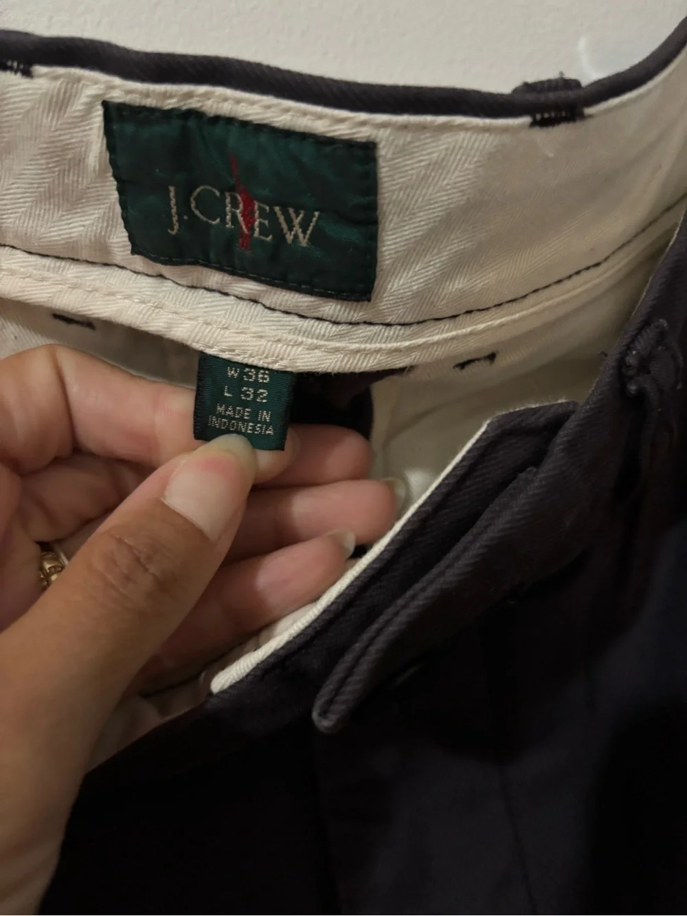 J Crew Men’s Classic Chino in Charcoal Size 36x32